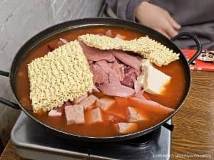 김삼보김치찌개