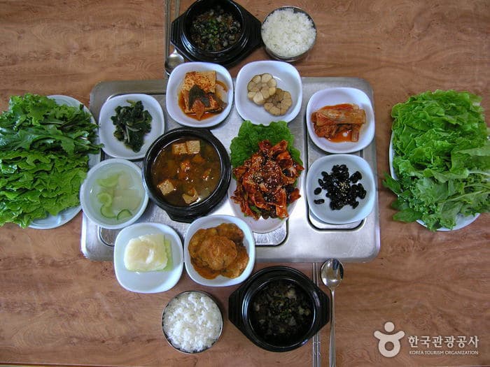 주봉마을우렁촌