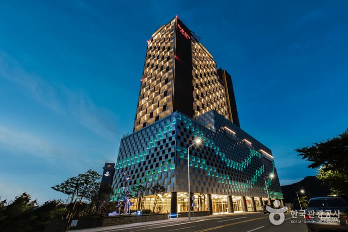 Ramada Plaza by Wyndham Yeosu (라마다프라자 바이윈덤 여수)