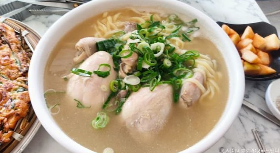 육해공생칼국수본점