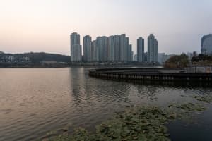 Gwanggyo Lake Park (광교호수공원)
