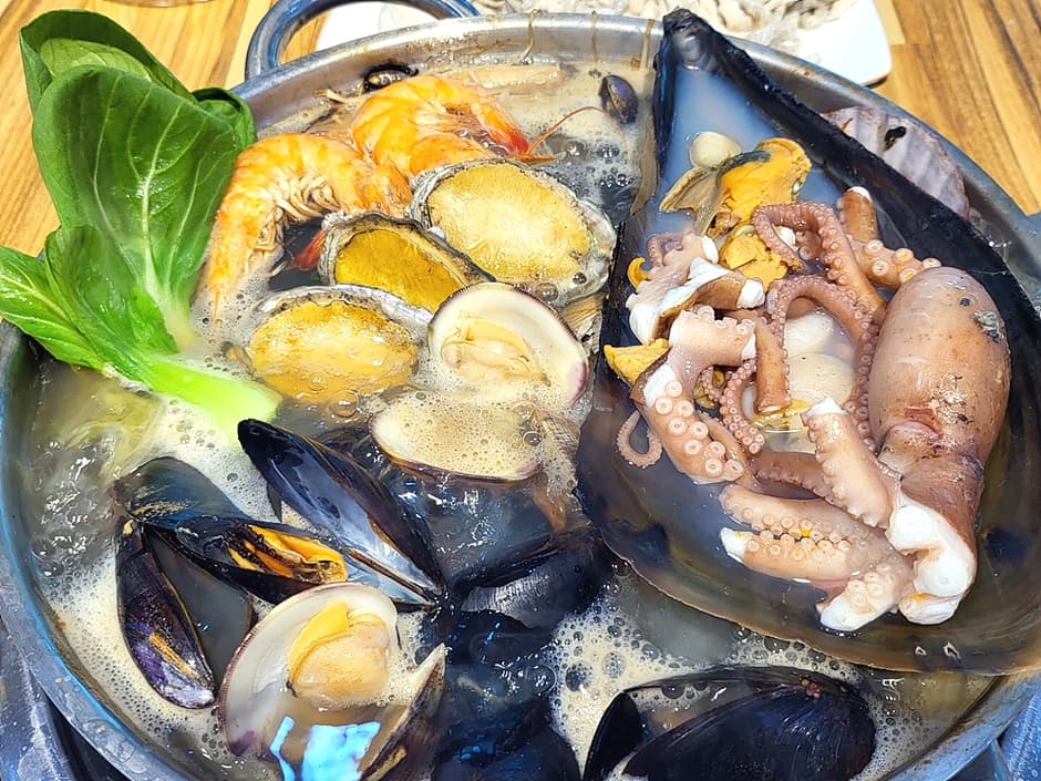 일년내내칼국수맛있는집