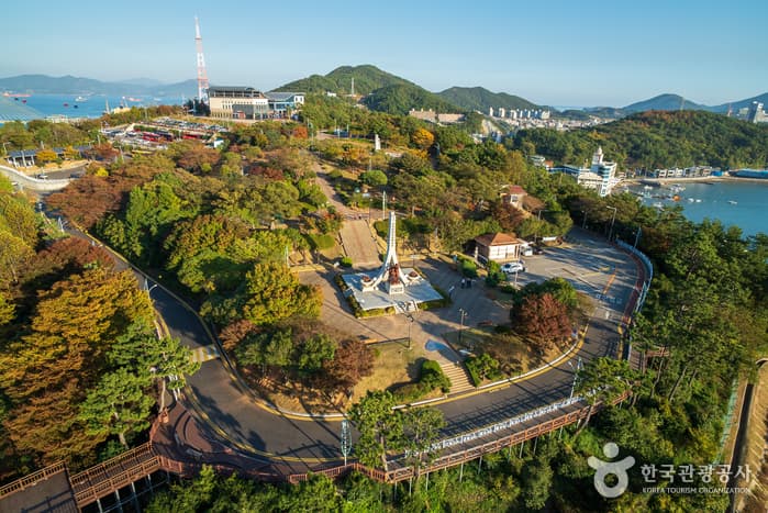 Dolsan Park (돌산공원)