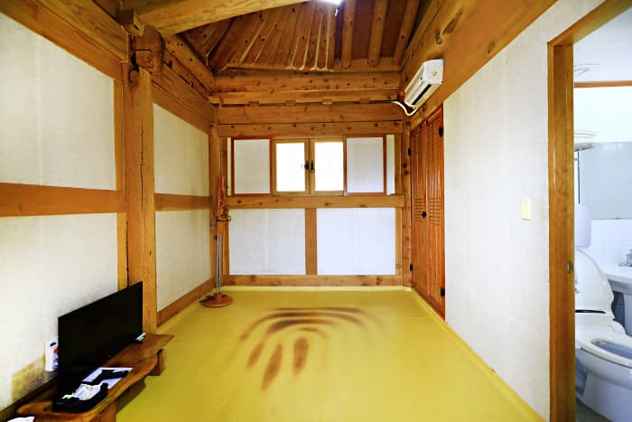 Photo 7