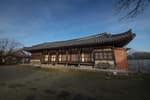 Gotaekhanok (고택 한옥에서)