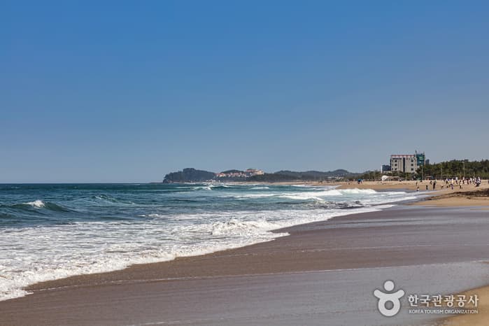 Naksan Beach (낙산해수욕장)