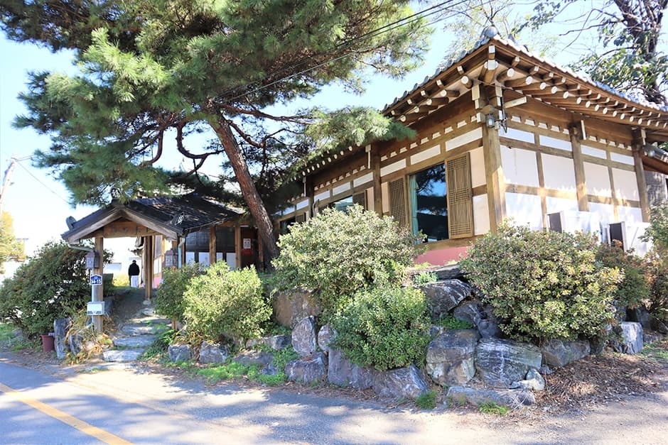 거목산장