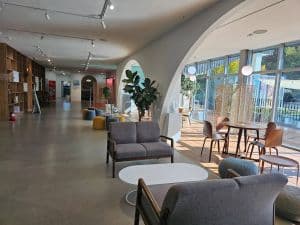 Photo 3