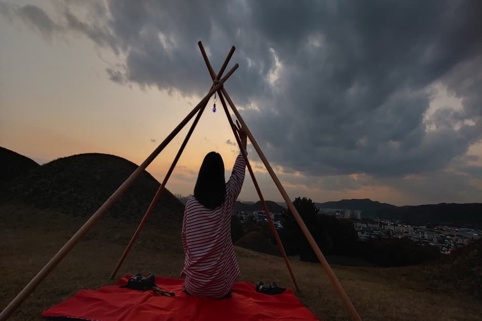 무덤덤투어(더휴앤)