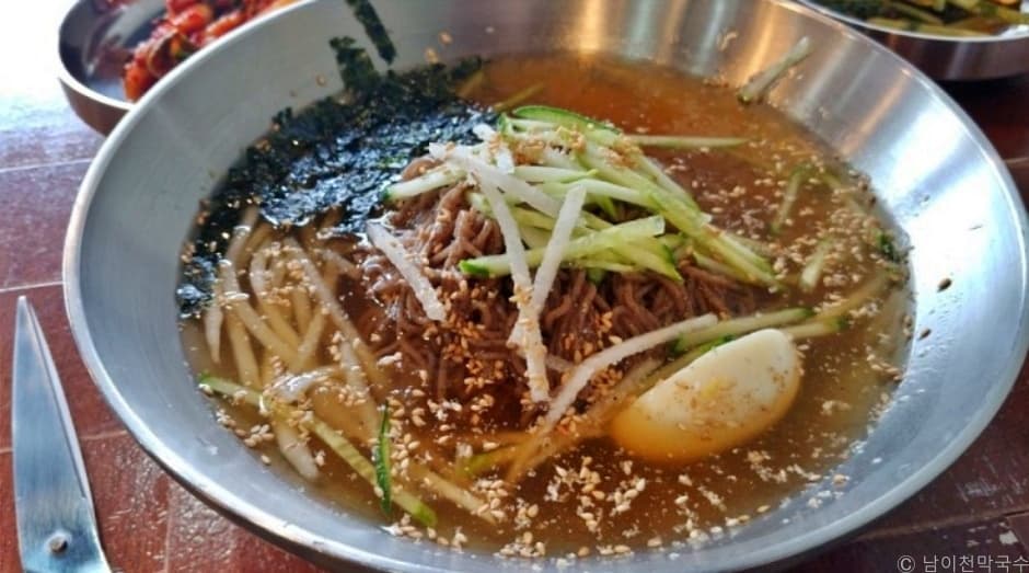 남이천막국수