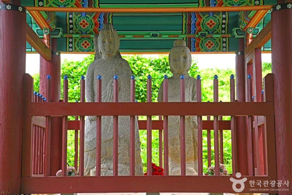 정읍 보화리 석조이불입상