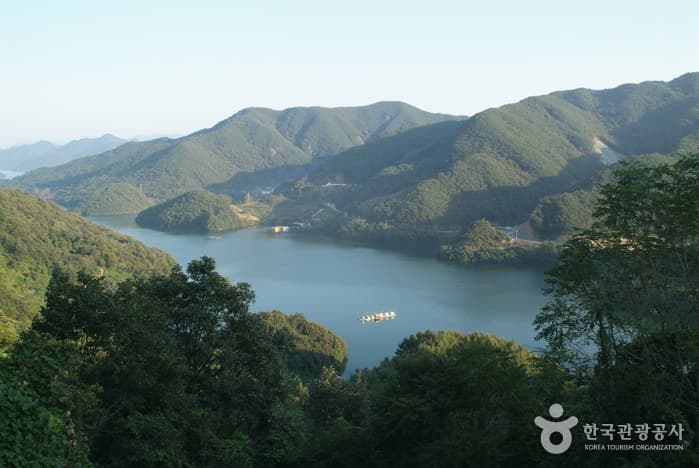 Chungjuho Lake (충주호)