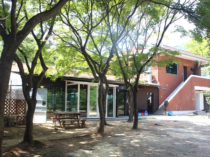 금강산흑염소전문점