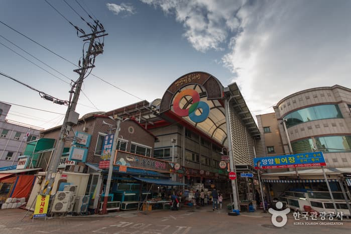 양양전통시장 (4, 9일)