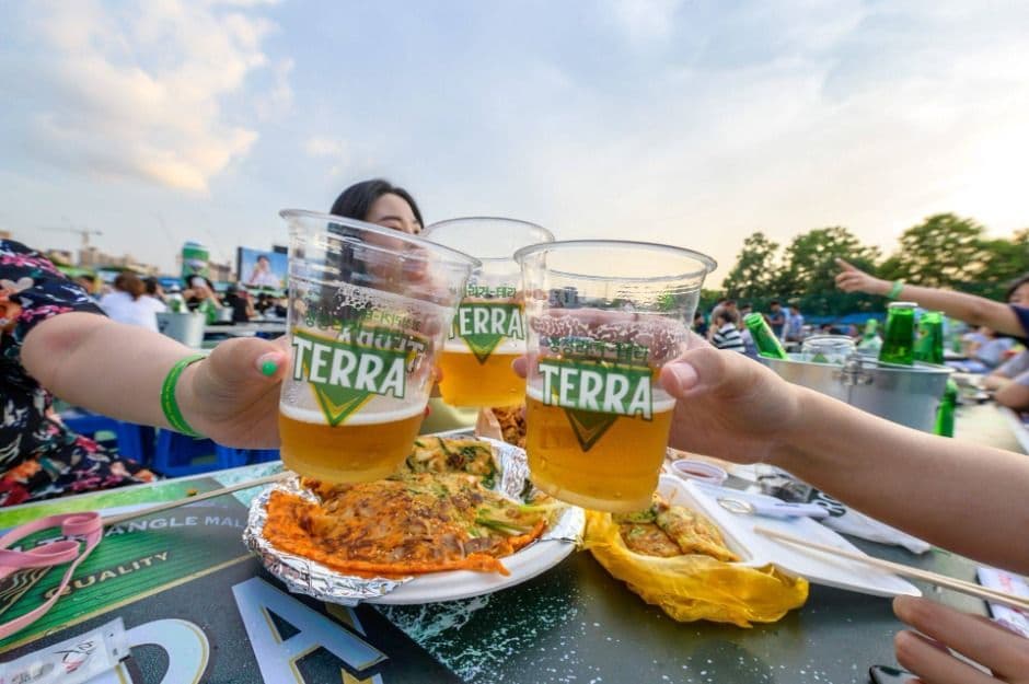 Jeonju Gamaek Festival (전주 가맥축제)