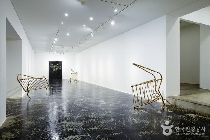 Kukje Gallery (국제갤러리)