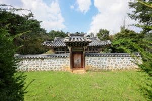서흥김씨삼강정문