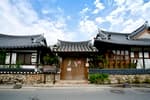 Ihwa Gotaek (이화고택)