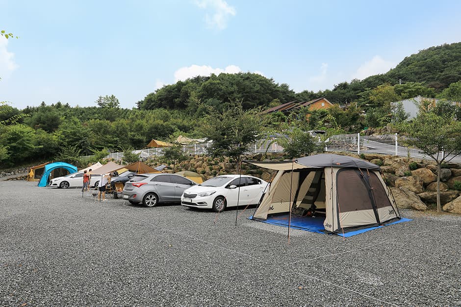 산과별캠핑장