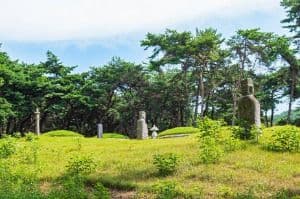 고홍건신도비