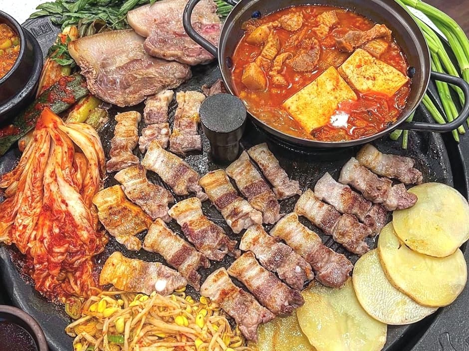 천하제일 솥뚜껑