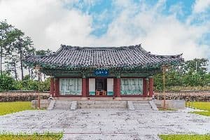 구파백정기의사기념관