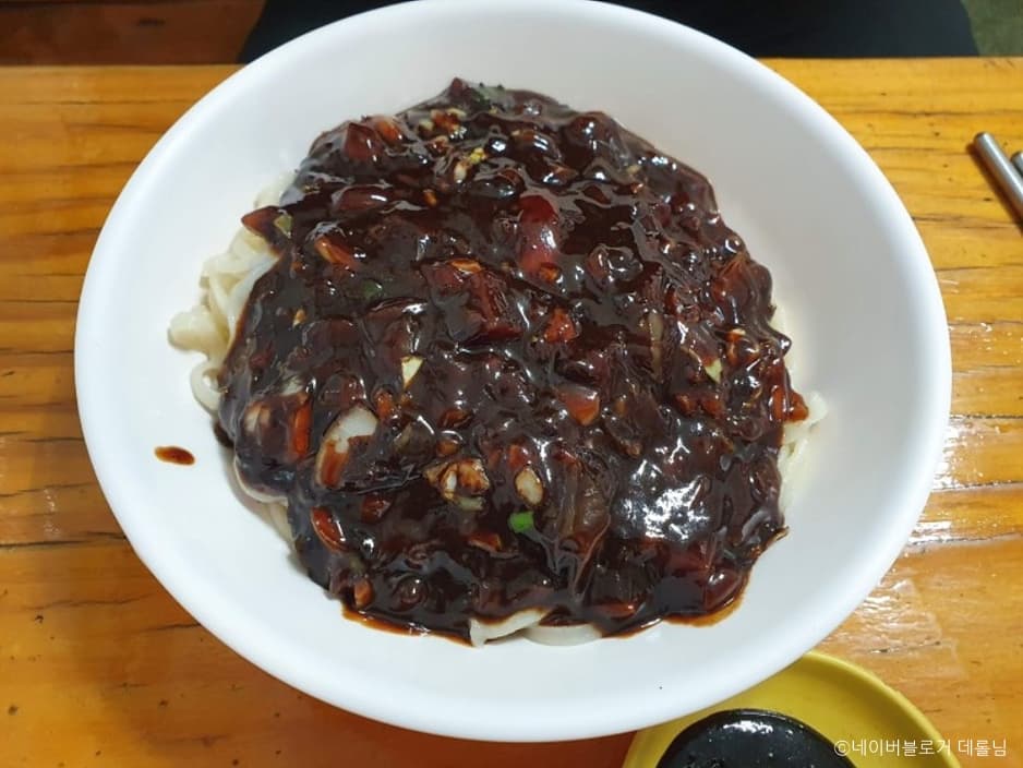 신성각