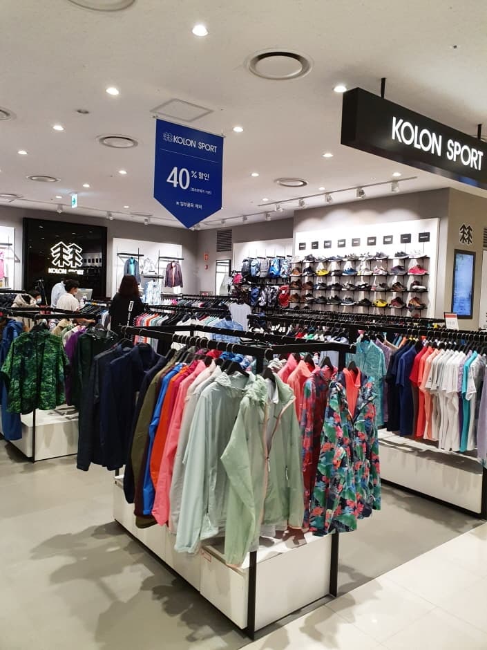 Kolon Sport - Lotte Gwanggyo Branch [Tax Refund Shop] (코오롱 스포츠 롯데광교)