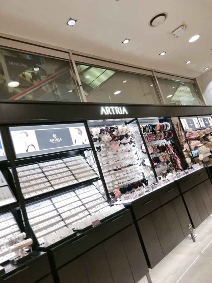 Artria - Newcore Pyeongchon Branch [Tax Refund Shop] (아트리아 뉴코아 평촌)