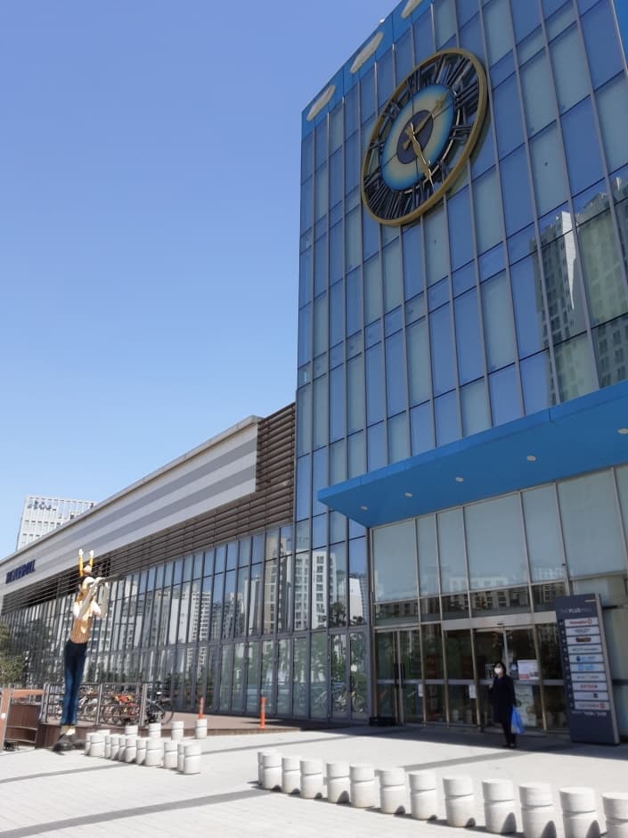 Homeplus - Sejong Branch [Tax Refund Shop] (홈플러스 세종)