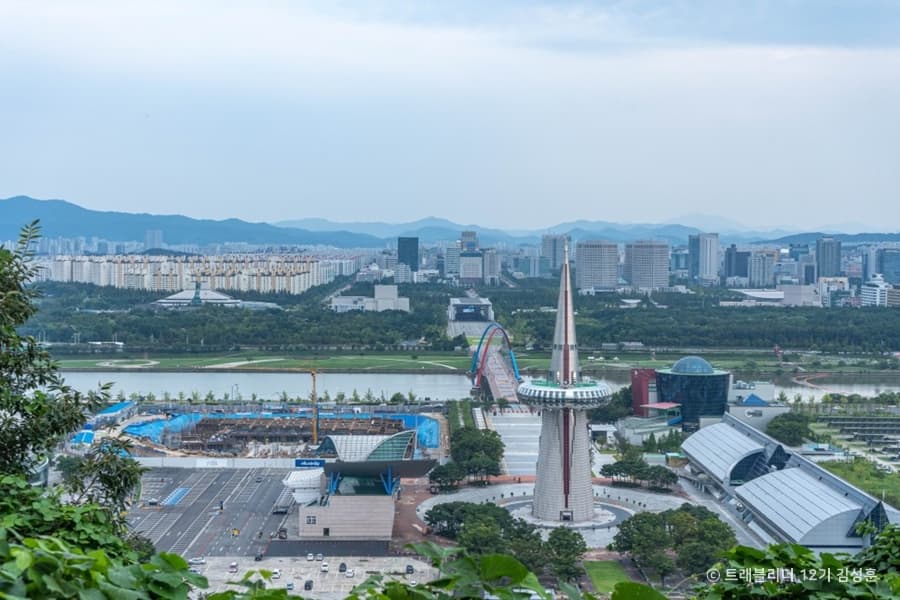 Tower of Great Light (Hanbit Tower) (한빛탑)