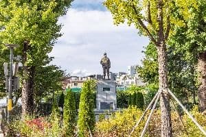존비코올터장군상