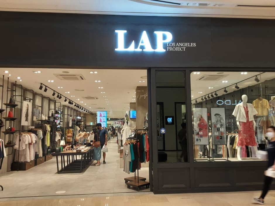 LAP - Starfield Hanam Branch [Tax Refund Shop] (랩 스타필드 하남점)