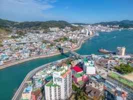 충무교와 통영운하