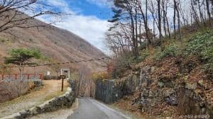 회문산
