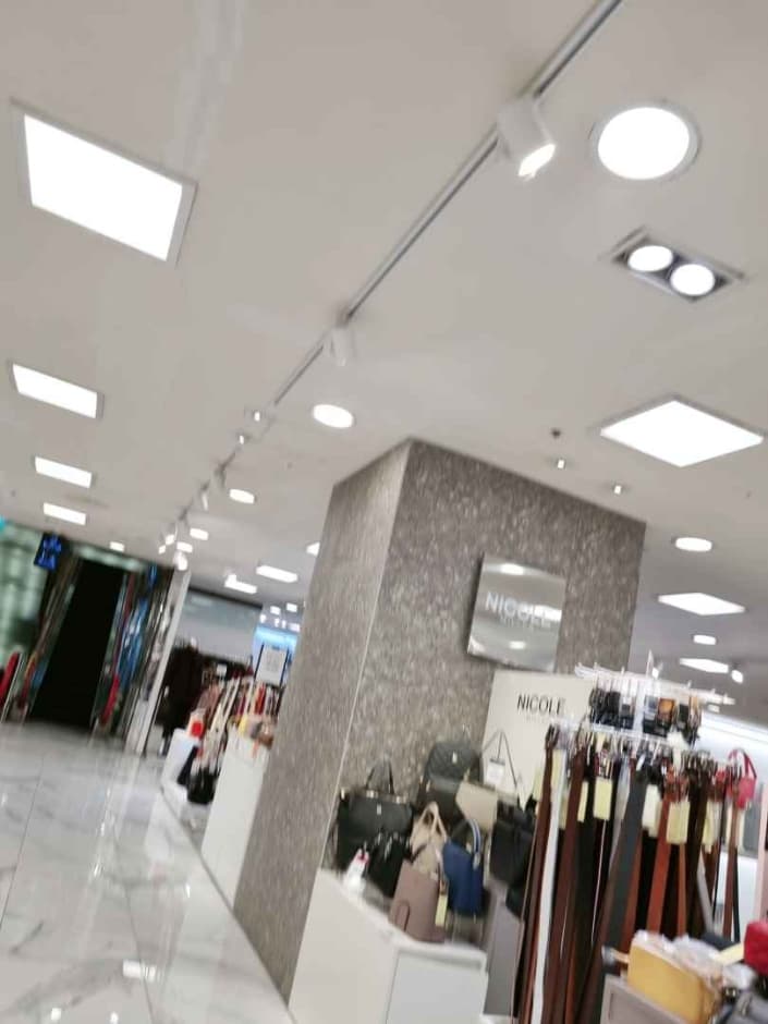 니꼴밀러 뉴코아 평촌