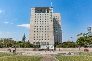 위니아트(건국대학교 새천년관 대공연장)