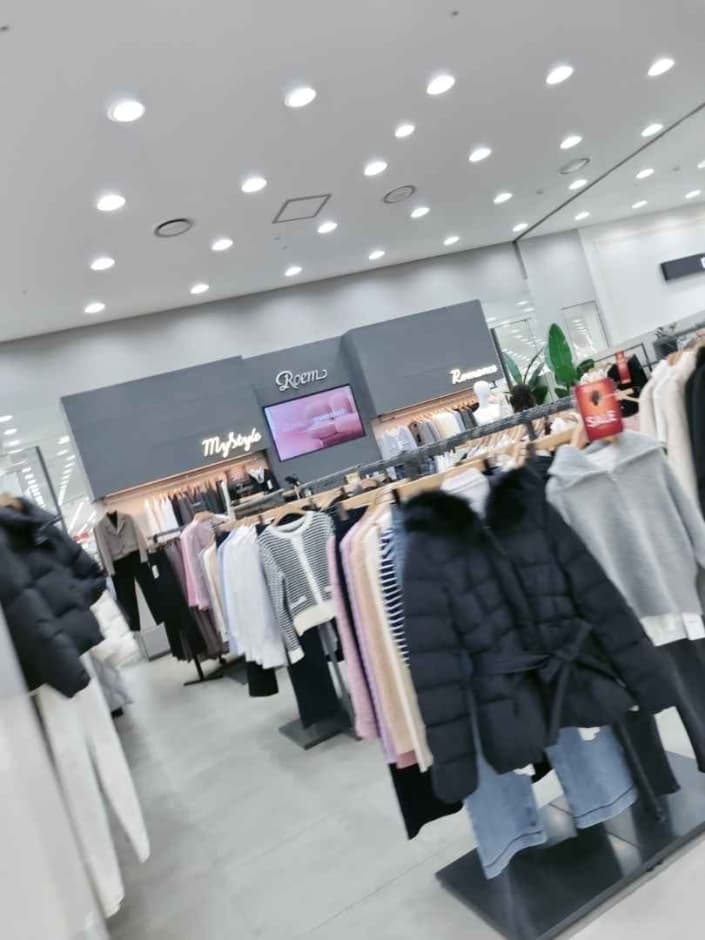 로엠 모다이울렛 구리남양주점