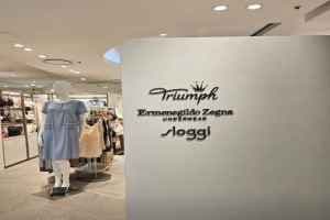 Triumph - Lotte Department Store Jamsil Branch [Tax Refund Shop] (트라이엄프 롯데백화점 잠실점)