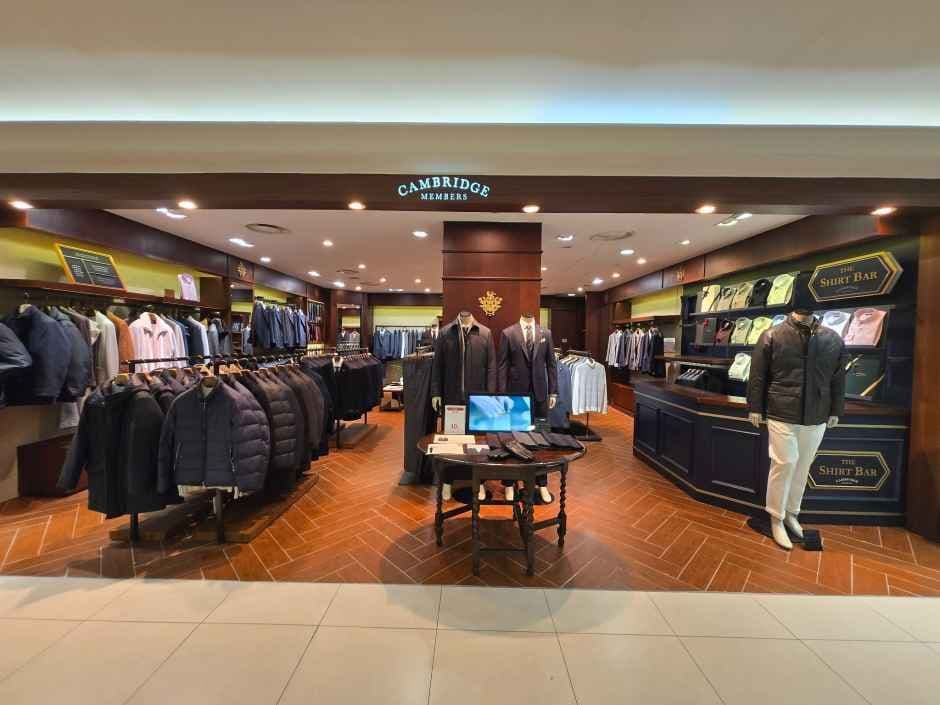 Cambridge Members Shirts LOTTE Department Store Bundang Branch [Tax Refund Shop](캠브리지셔츠 롯데백화점 분당점)