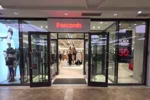 8 Seconds - Shinsegae Simon Premium Outlets Paju Branch [Tax Refund Shop](에잇세컨즈 신세계사이먼프리미엄아울렛 파주점)