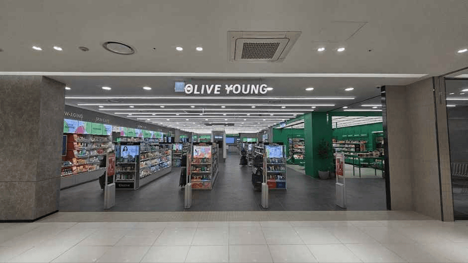 Olive Young - Shinsegae Simon Premium Outlet Siheung Branch [Tax Refund Shop] (올리브영 신세계사이먼프리미엄아울렛 시흥점)