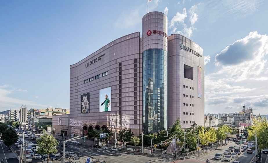 Kolon Sport - Lotte Department Store Daejeon Branch [Tax Refund Shop] (코오롱스포츠 롯데백화점 대전점)