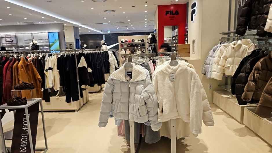 Fila - Lotte Department Store Pyeongchon Branch [Tax Refund Shop](휠라 롯데백화점 평촌점)