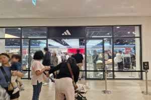 Adidas - Hyundai Premium Outlets Gimpo Branch [Tax Refund Shop](아디다스 현대프리미엄아울렛 김포점)