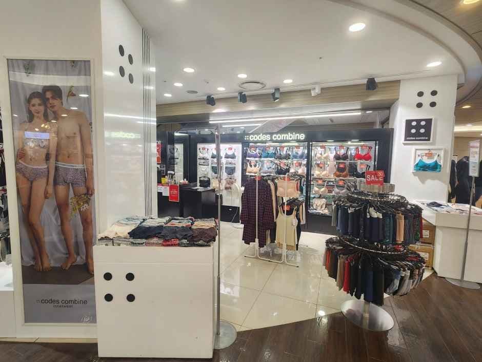 Codes Combine Innerwear - Mario Outlet Building 1 Branch [Tax Refund Shop] (코데즈컴바인이너웨어 마리오아울렛 1관점)