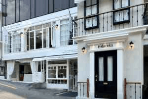 로라로라 한남 플래그십스토어