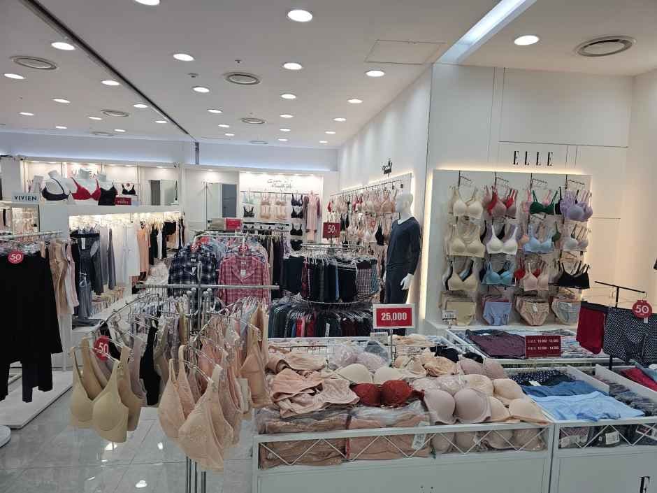 Triumph - MODA Outlet Incheon Branch [Tax Refund Shop]  (트라이엄프 모다아울렛 인천점)(트라이엄프 모다아울렛 인천점)