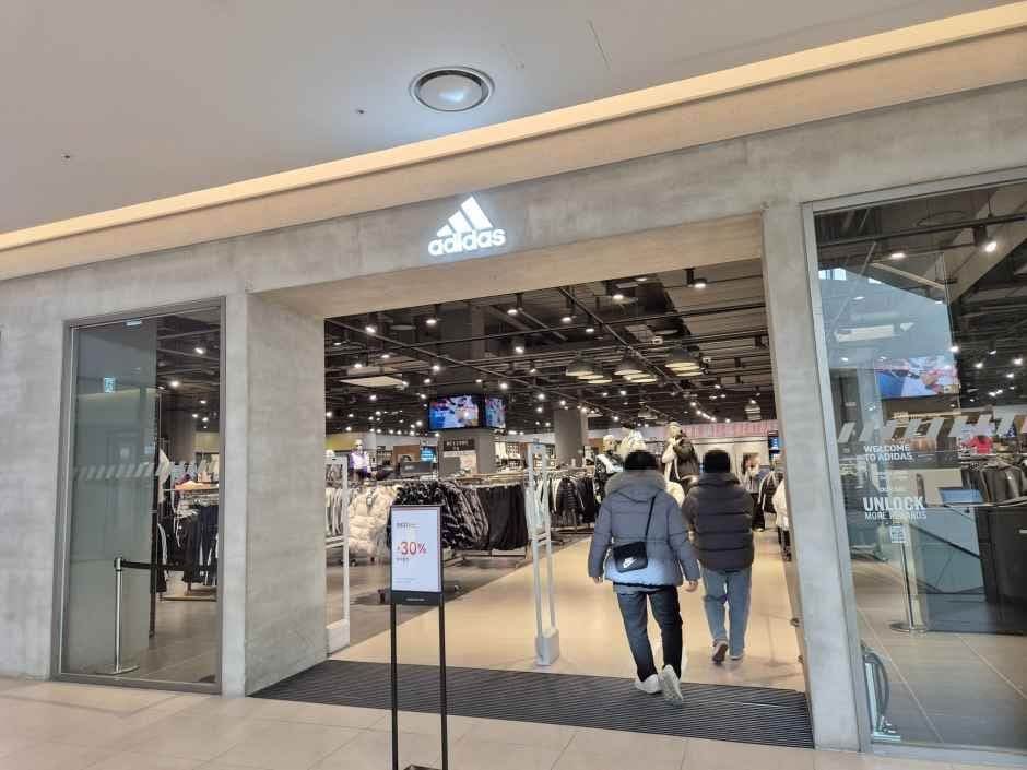 아디다스 현대프리미엄아울렛 대전점