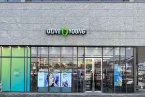Olive Young Helio City Branch [Tax Refund Shop](올리브영 헬리오시티점)